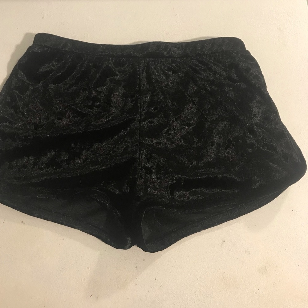 Velvet shorts